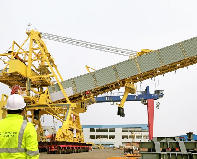Conceptum Logistics - Mining - Ship loader ex China to Guinea