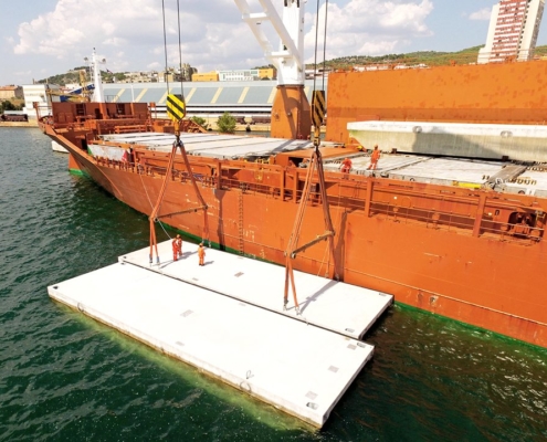 Conceptum Logistics - Breakwater pontoons ex Croatia to Canada